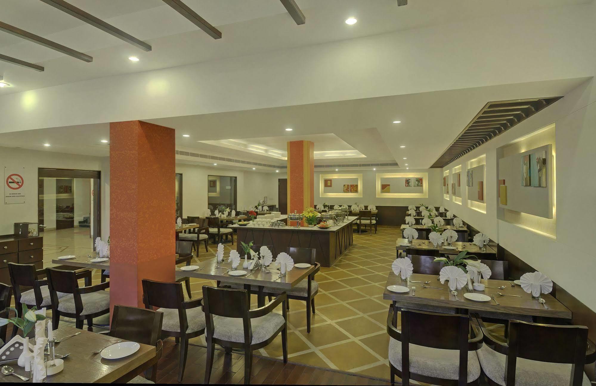 Apple Country Resorts- A Vegetarian Place مايالي المظهر الخارجي الصورة